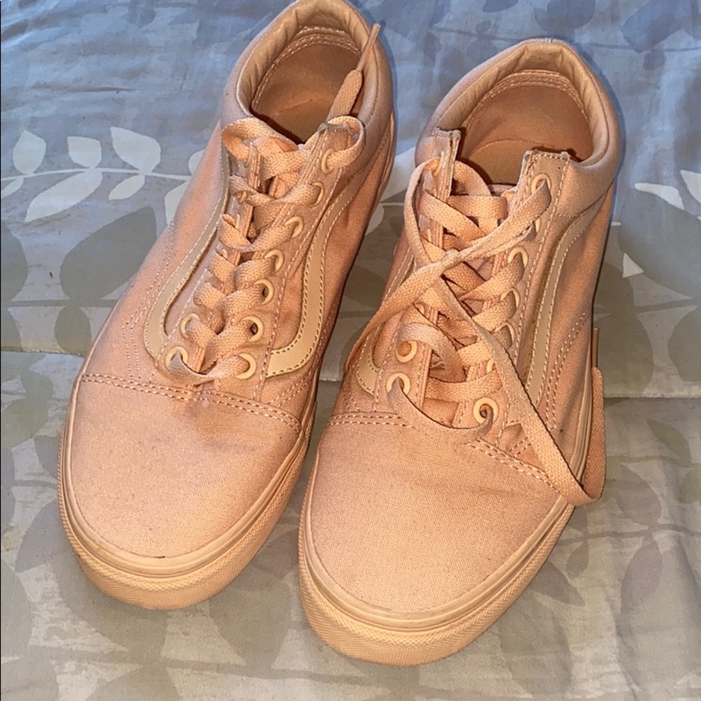 Coral Vans